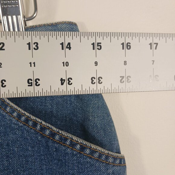 Liz Claiborne Size 10 Denim Skirt, Fray Hem, Zip Fly, Western, Casual, Classic - Picture 11 of 16